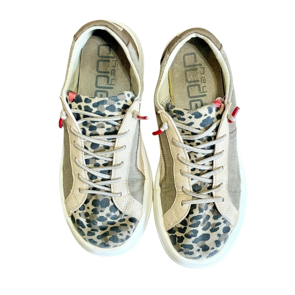 Hey Dude Karina Beige Leopard Print Canvas Low Top Sneakers Womens Size 7 Beige